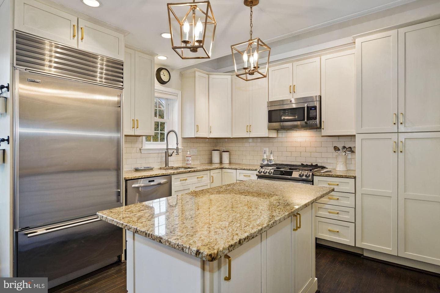 9402 Kentstone Dr, Bethesda, MD 20817 — photo 8