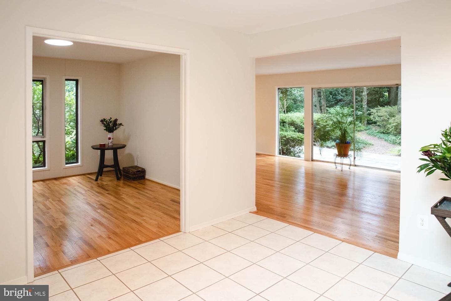 9504 Woodington Dr, Potomac, MD 20854 — photo 6