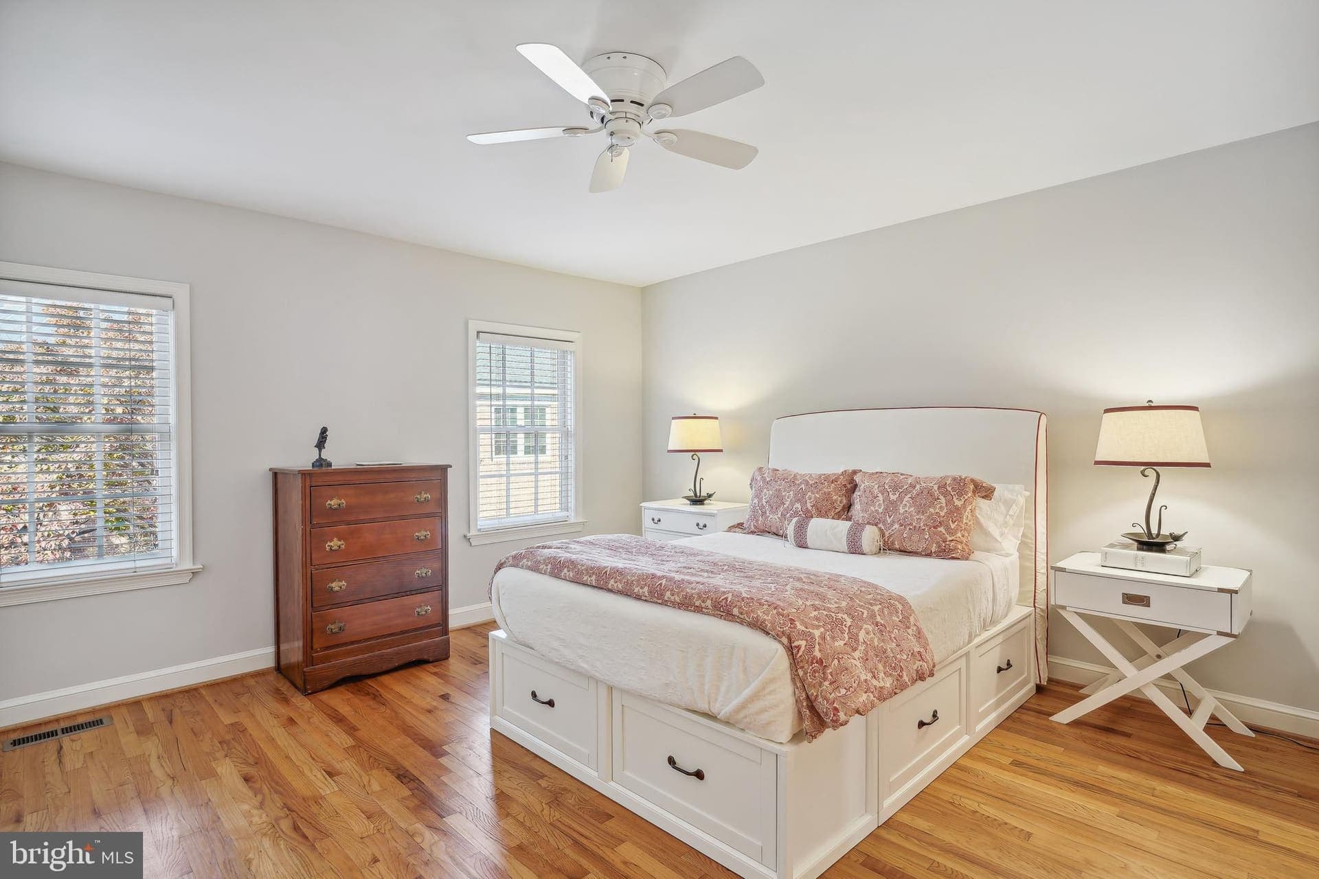 3705 HARRISON STREET NW, WASHINGTON, DC 20015 — photo 9