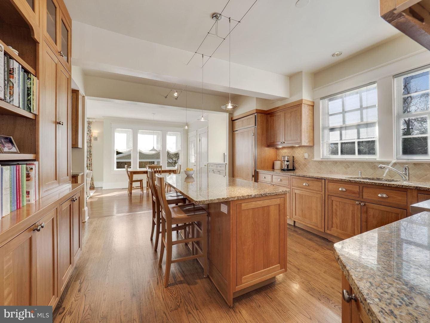 4110 Rosemary St, Chevy Chase, MD 20815 — photo 8