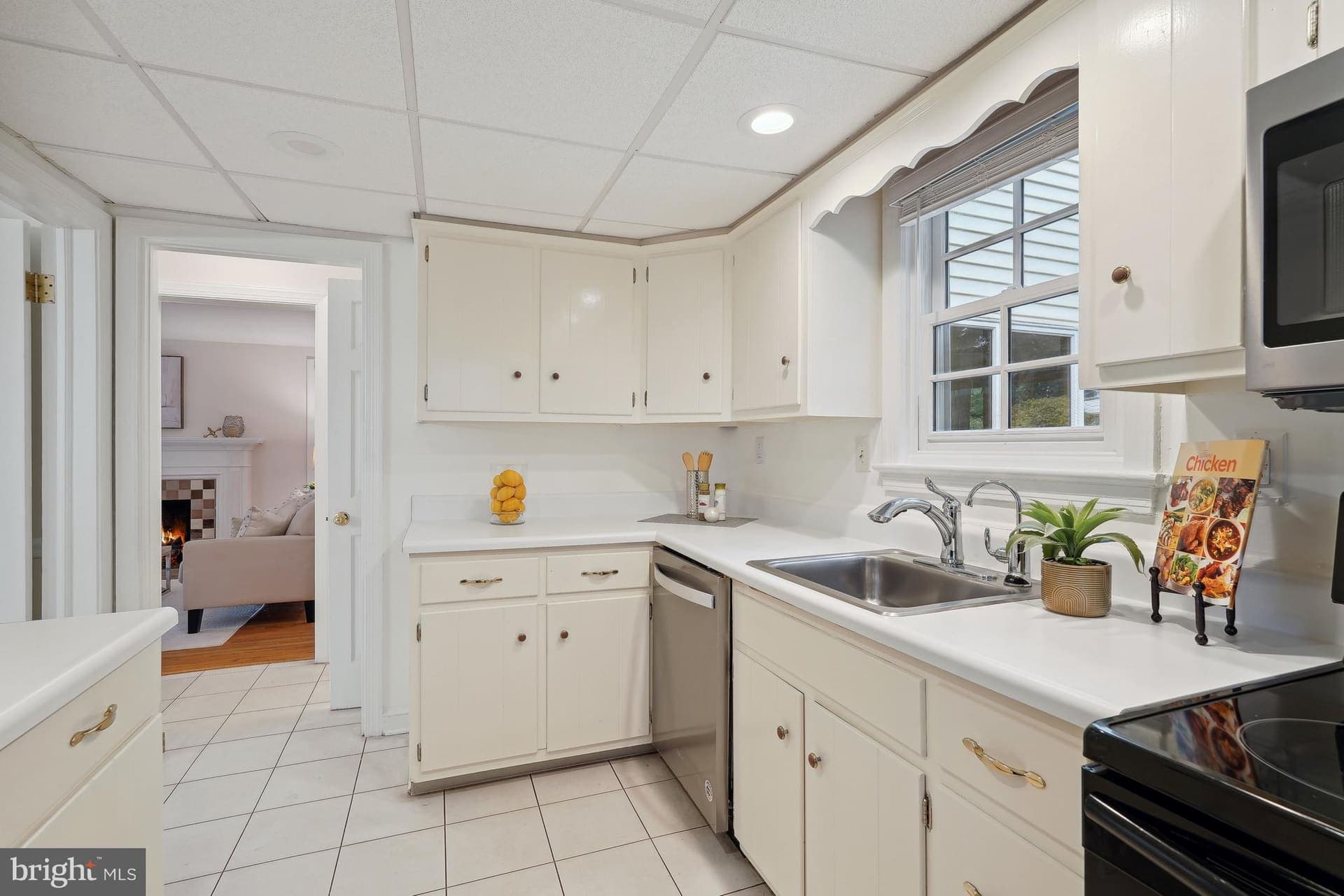 8617 LANCASTER DRIVE, BETHESDA, MD 20814 — photo 10